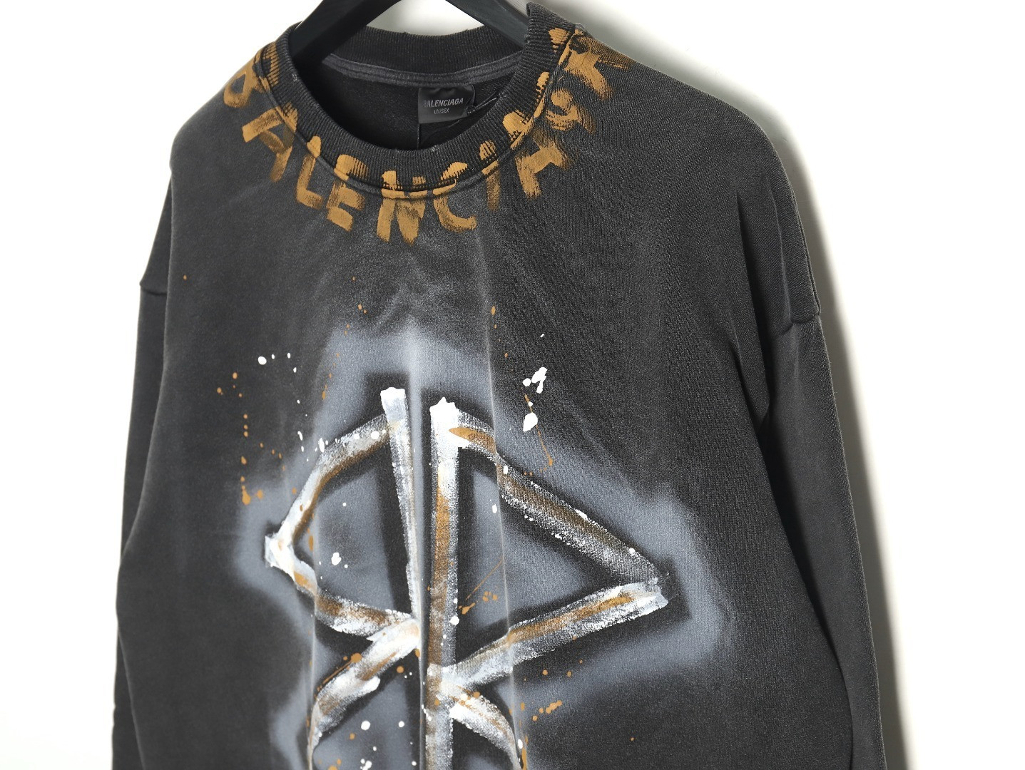 Ba1en*iaga Hoodies