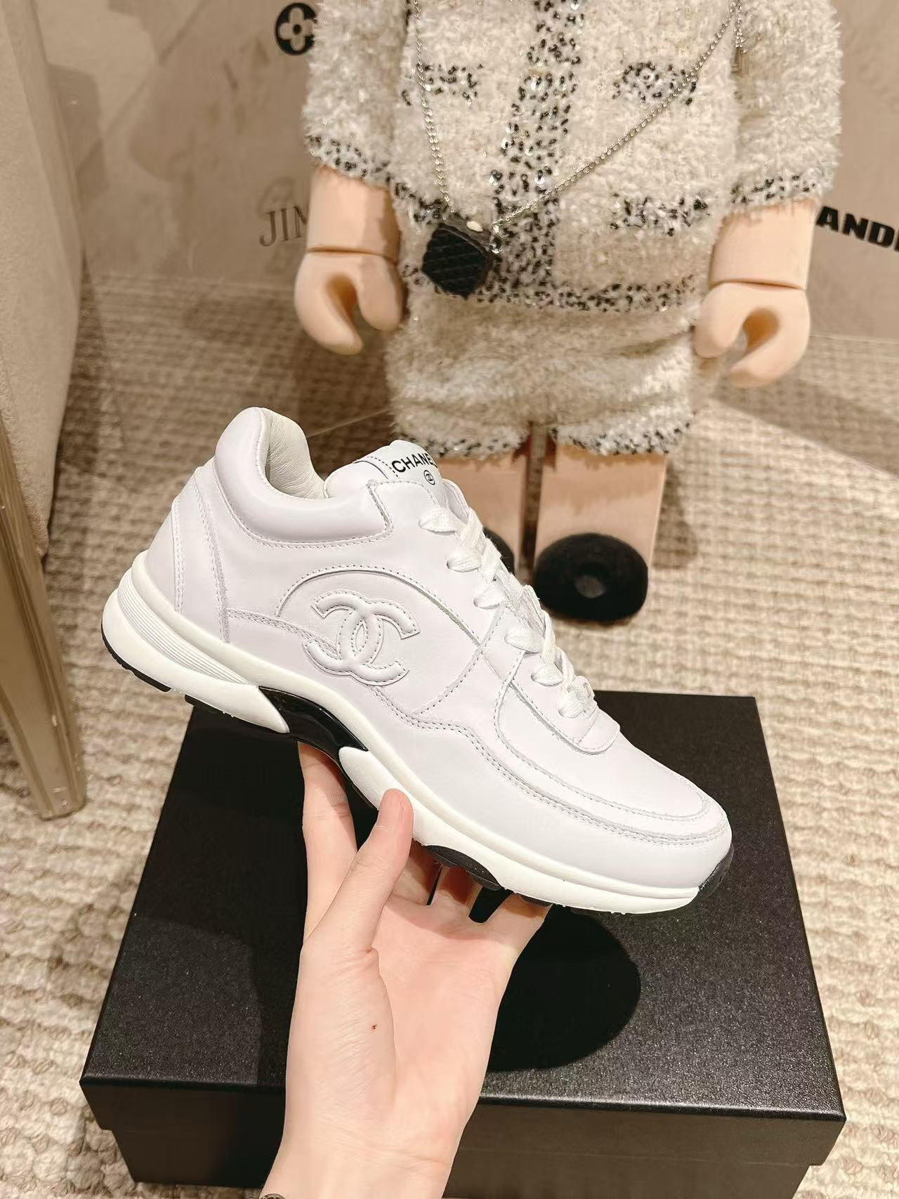 UA Ch**el SNEAKERS Fabric