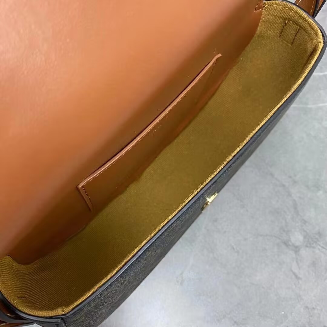 Ce1i*e Tabou Clutch 18 x 8 x 5CM
