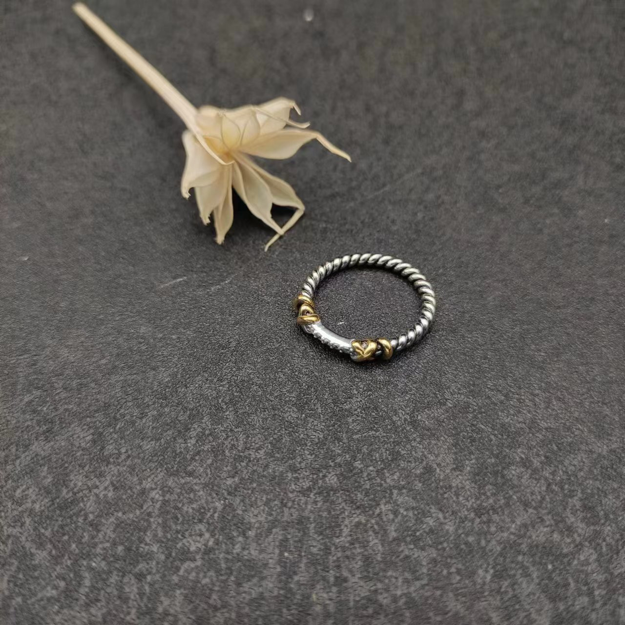 dau1d Yvrm*n ring