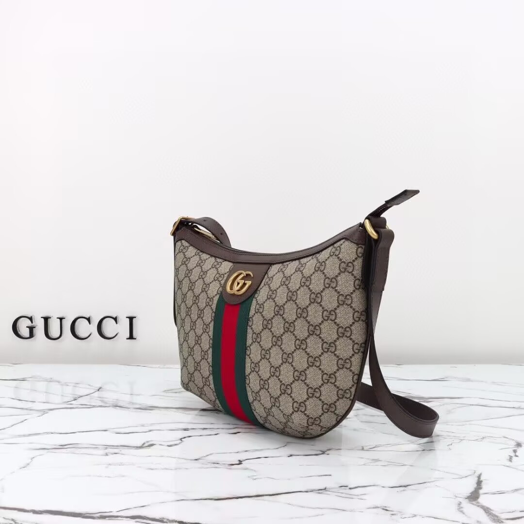 Gvc*1 Crossbody Bag 30x22x5.5cm