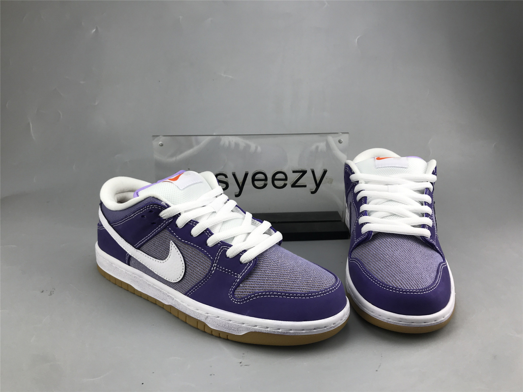UA DUNK LOW SB 