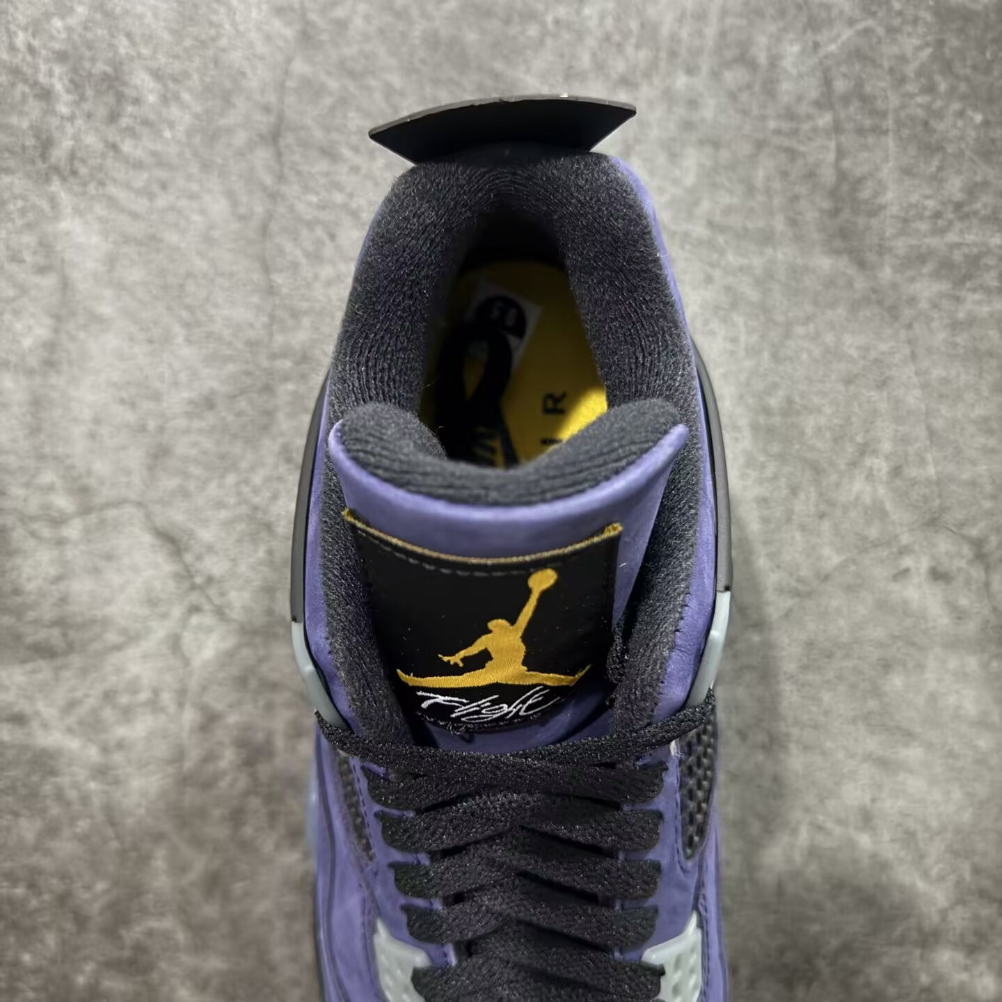 UA Air Jordan 4 Retro