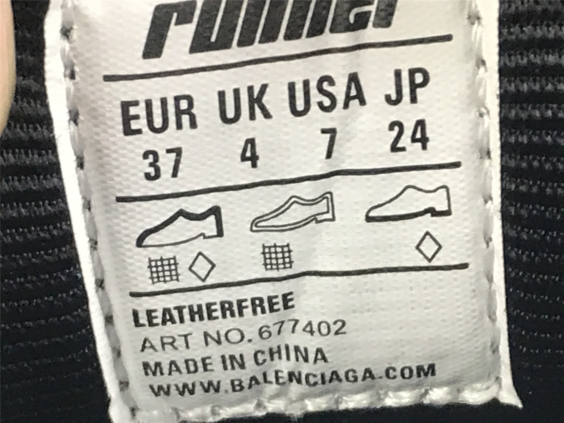 UA RUNNER BLACK