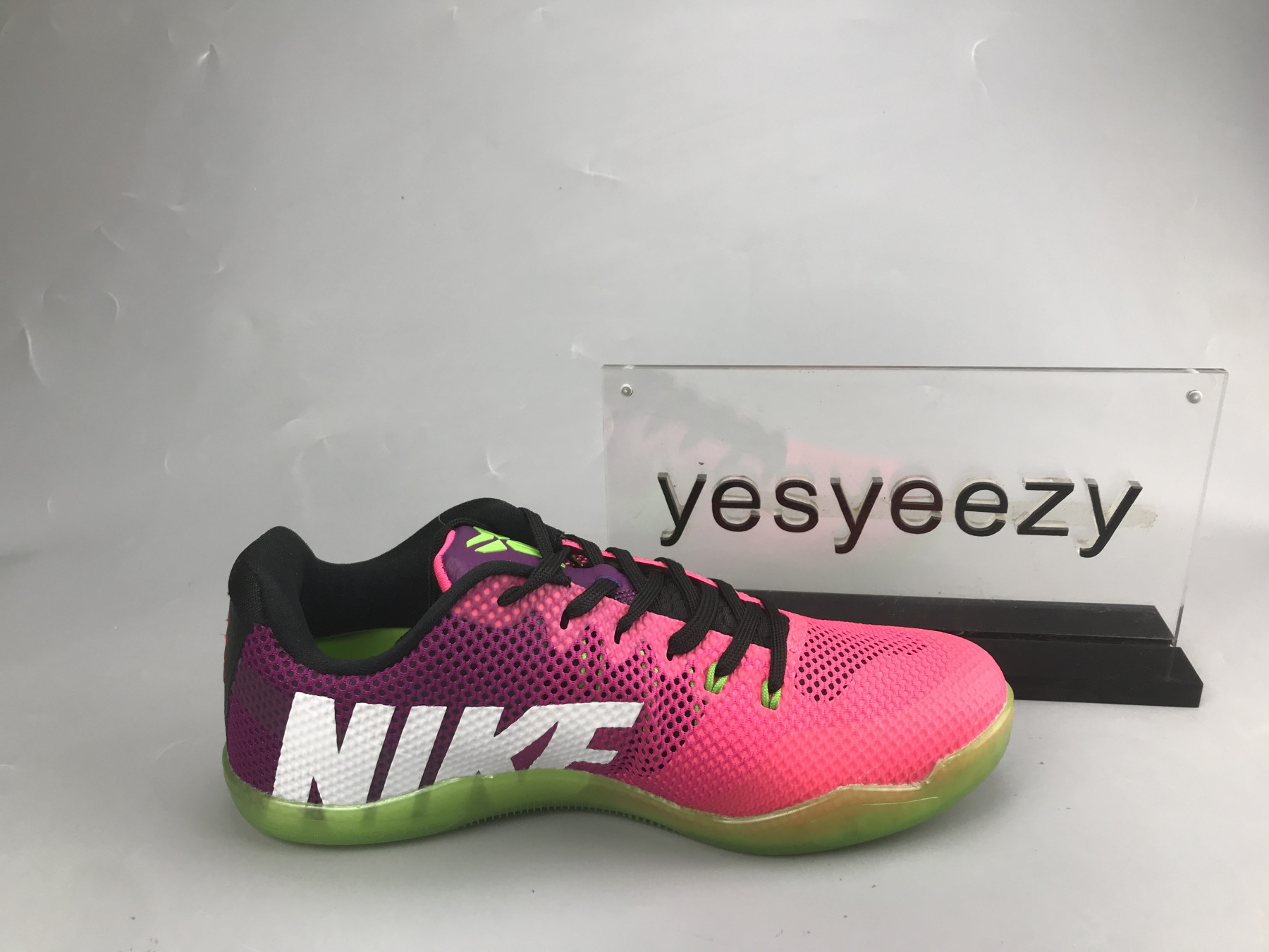 UA NIKE KOBE 11 EP 