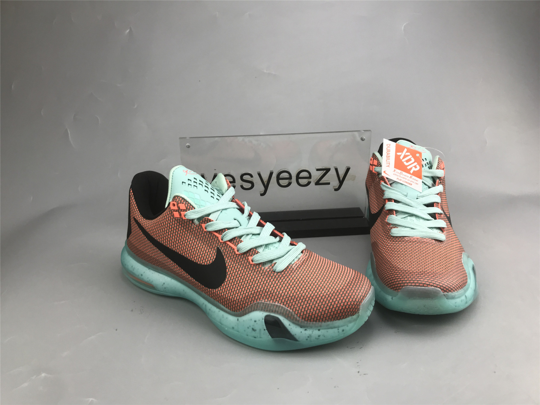 UA NIKE KOBE 10 