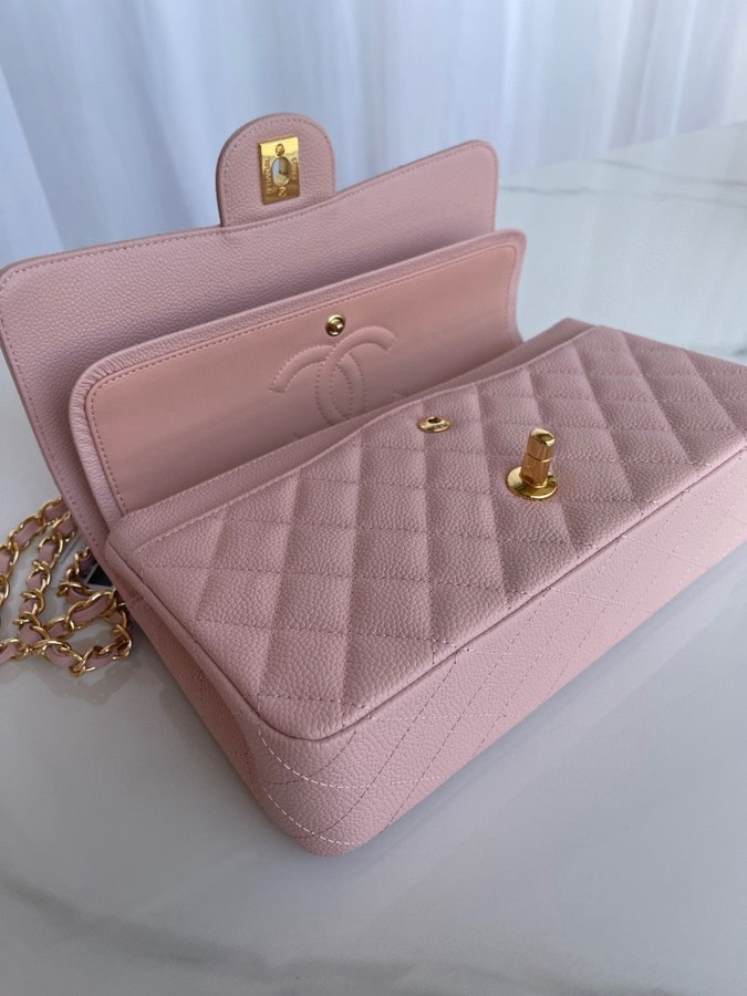 Ch**el CLASSIC HANDBAG GRAINED CALFSKIN & GOLD-TONE METAL PINK 6 × 9.9 × 2.5 in