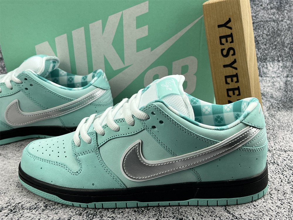 UA DUNK LOW BLUE