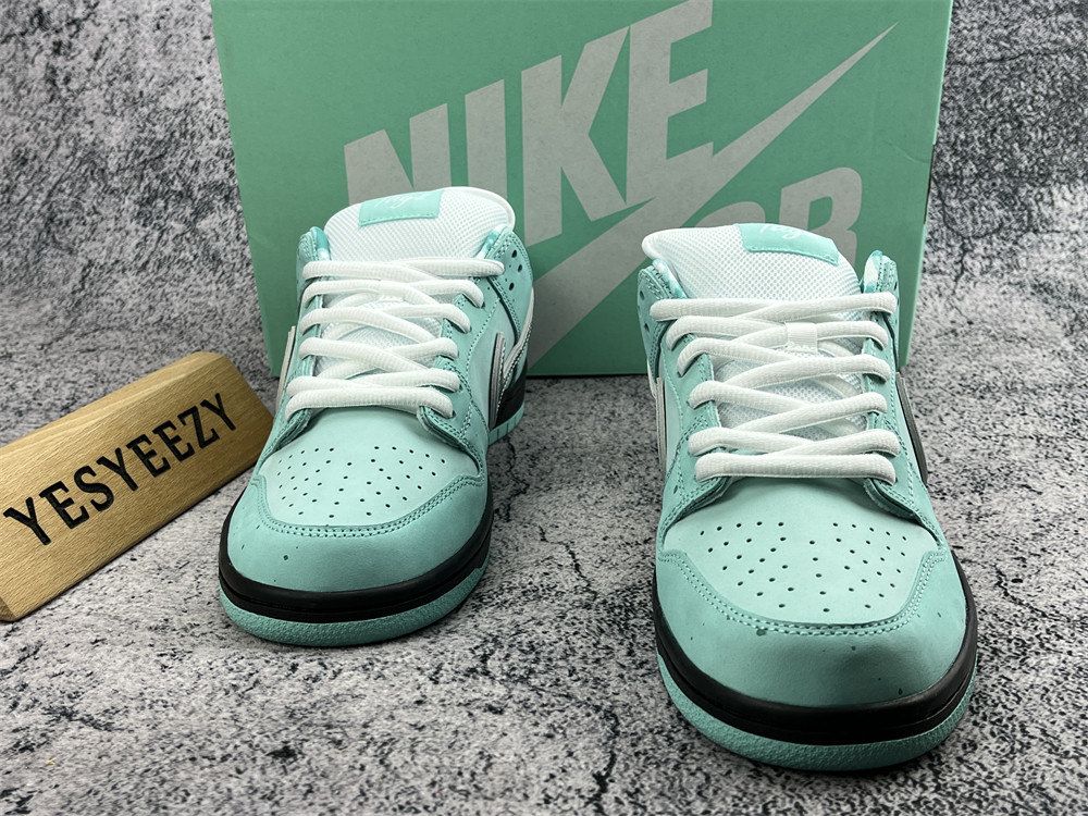 UA DUNK LOW BLUE