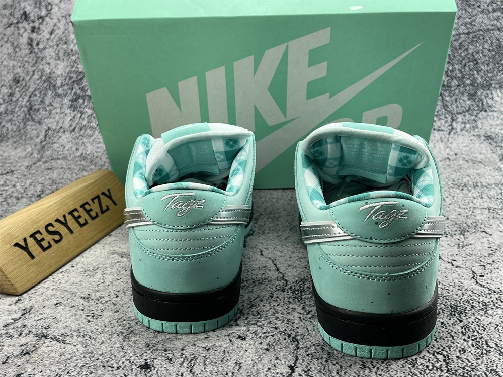 UA DUNK LOW BLUE