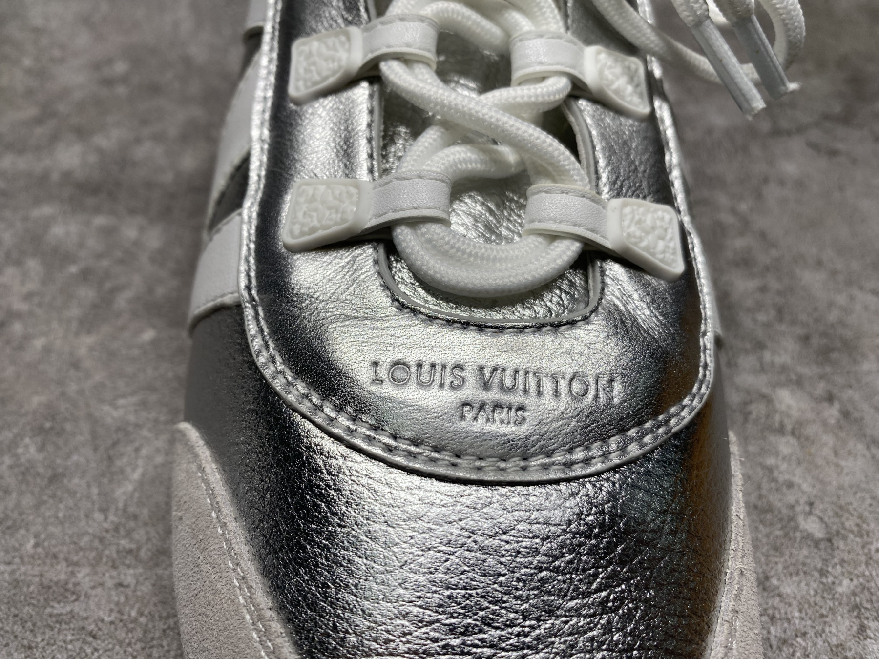 UA LV Sneaker