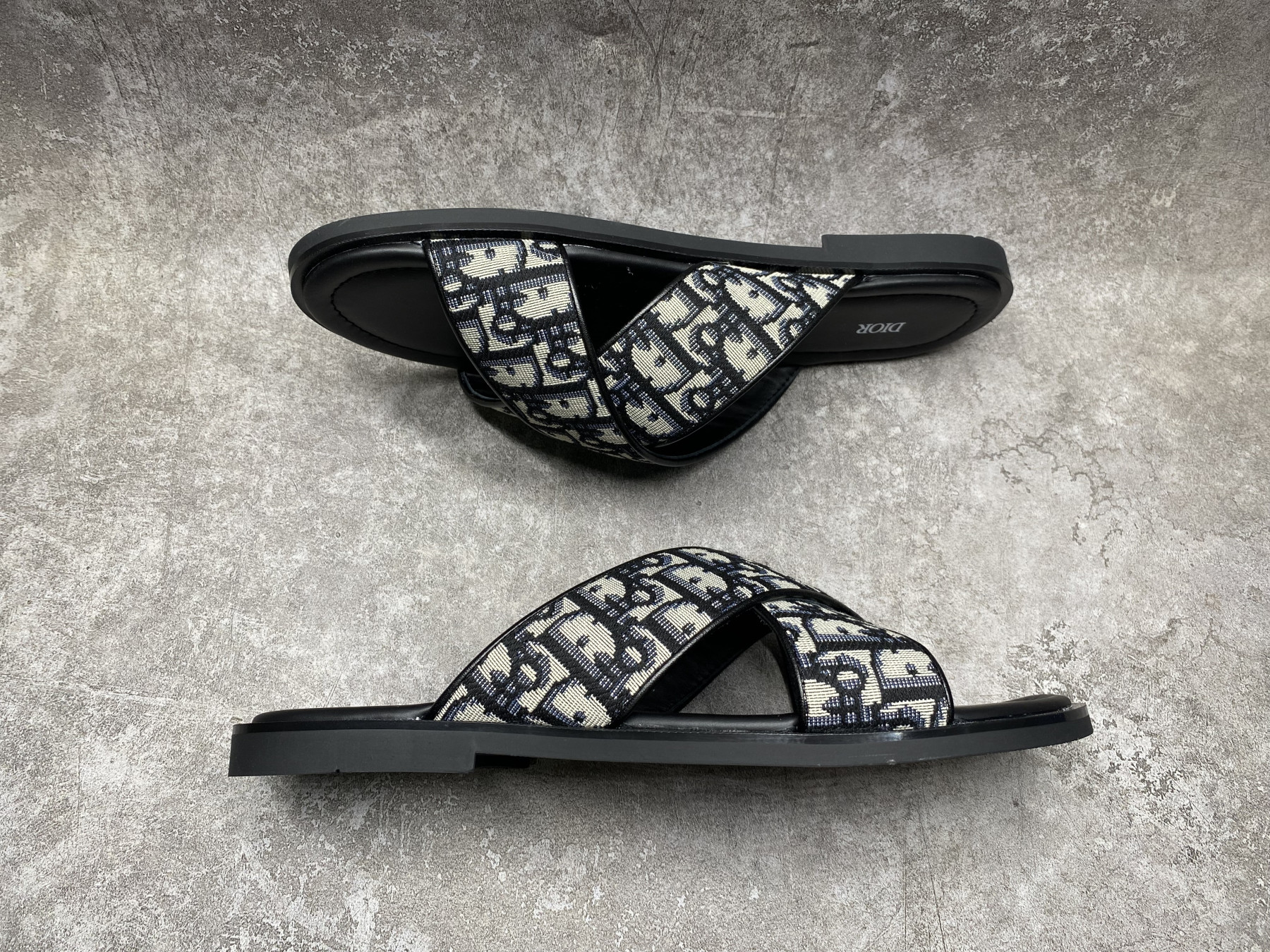 UA D10r Alias Sandal