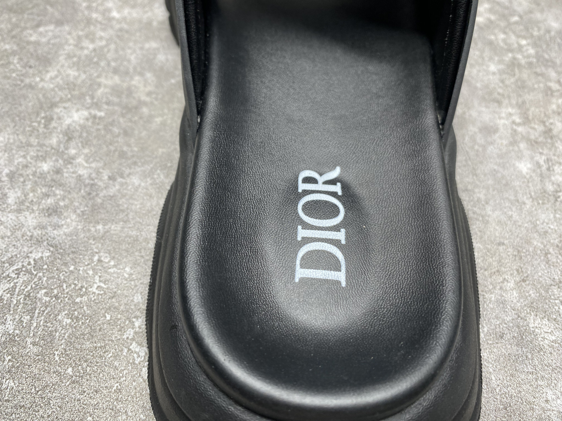 UA D10r Sandal