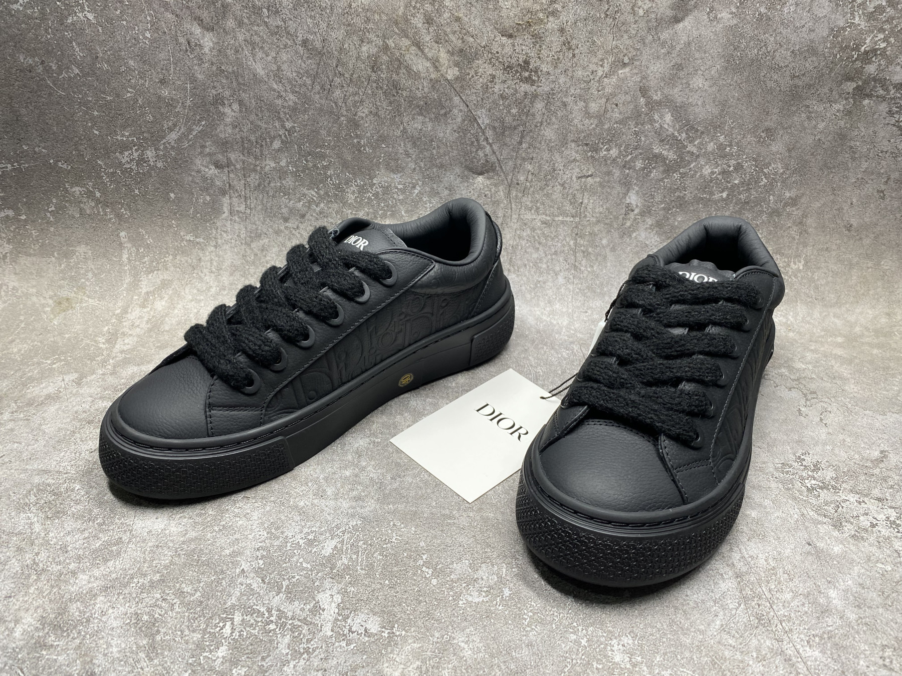UA D10r B33 Sneaker