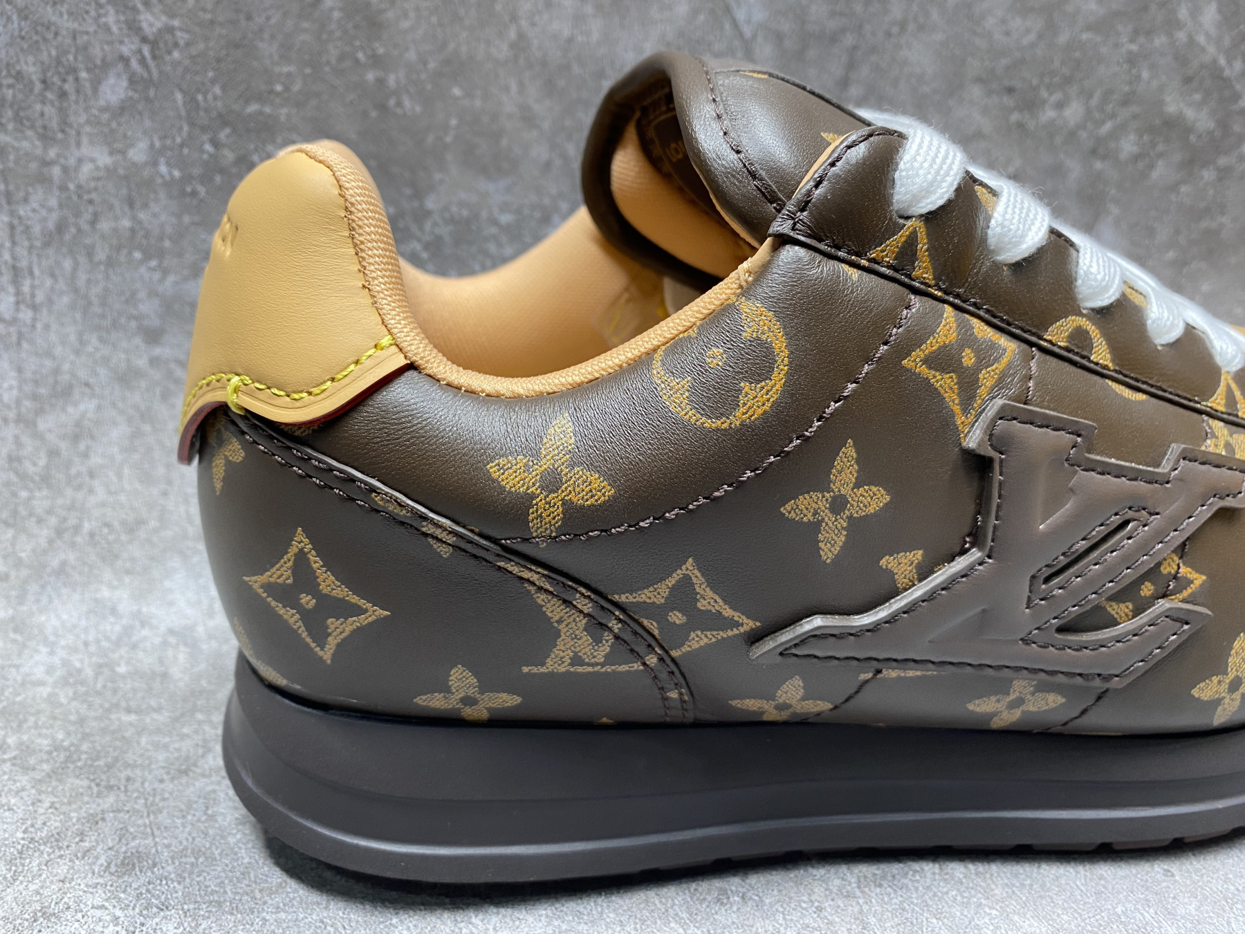 LV BUTTERSOFT Sneaker