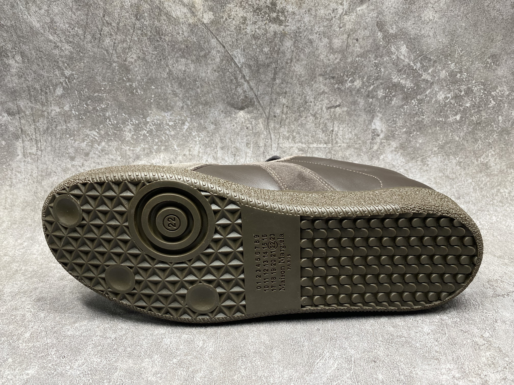 ua ma1s0n Marg*e1a mm6 sneakers