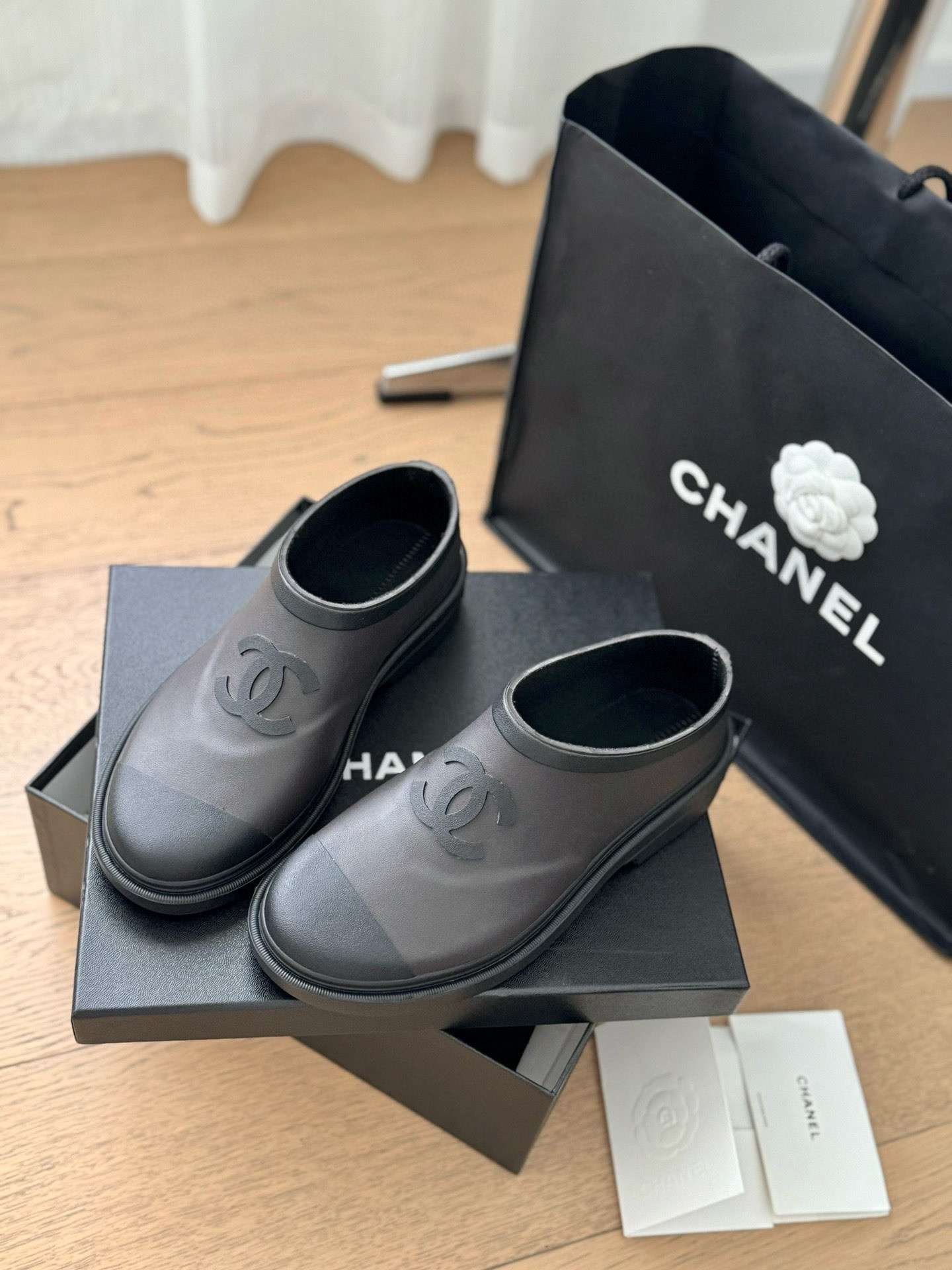 UA Ch**el Boots