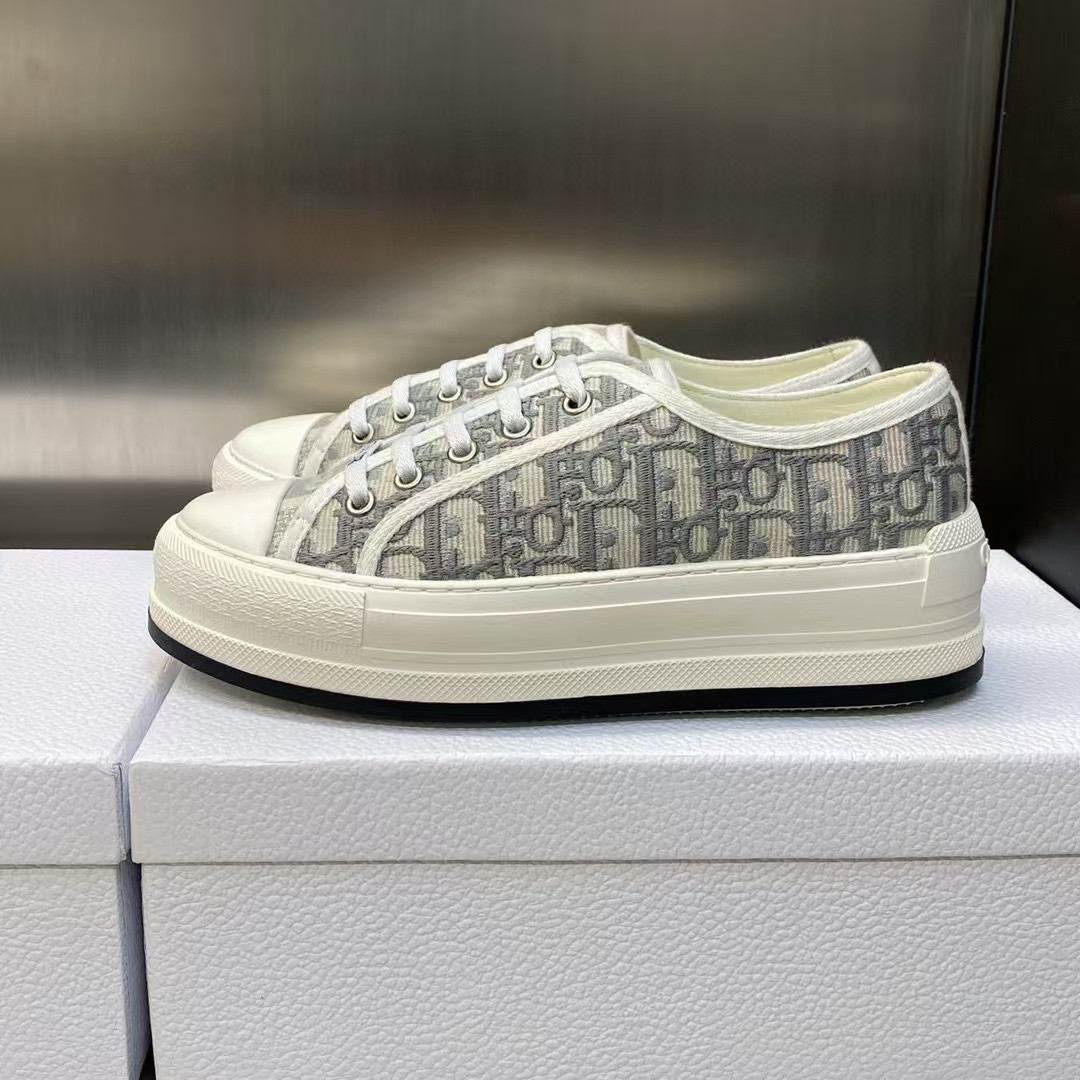 UA D10r Sneaker