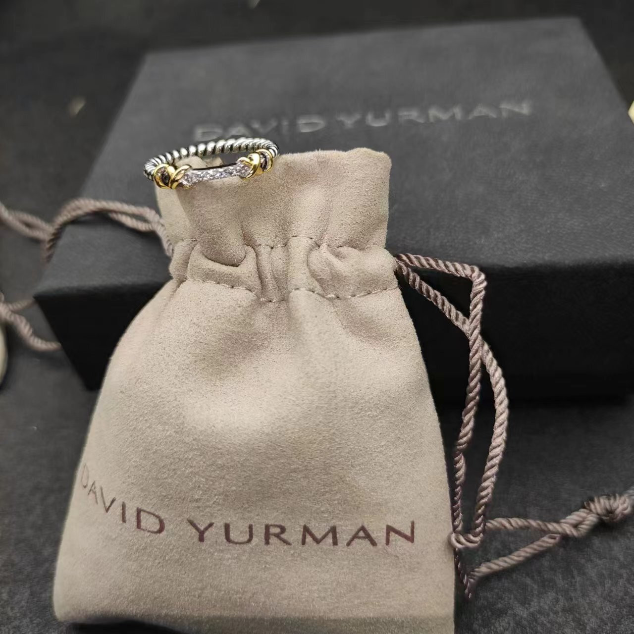 dau1d Yvrm*n ring