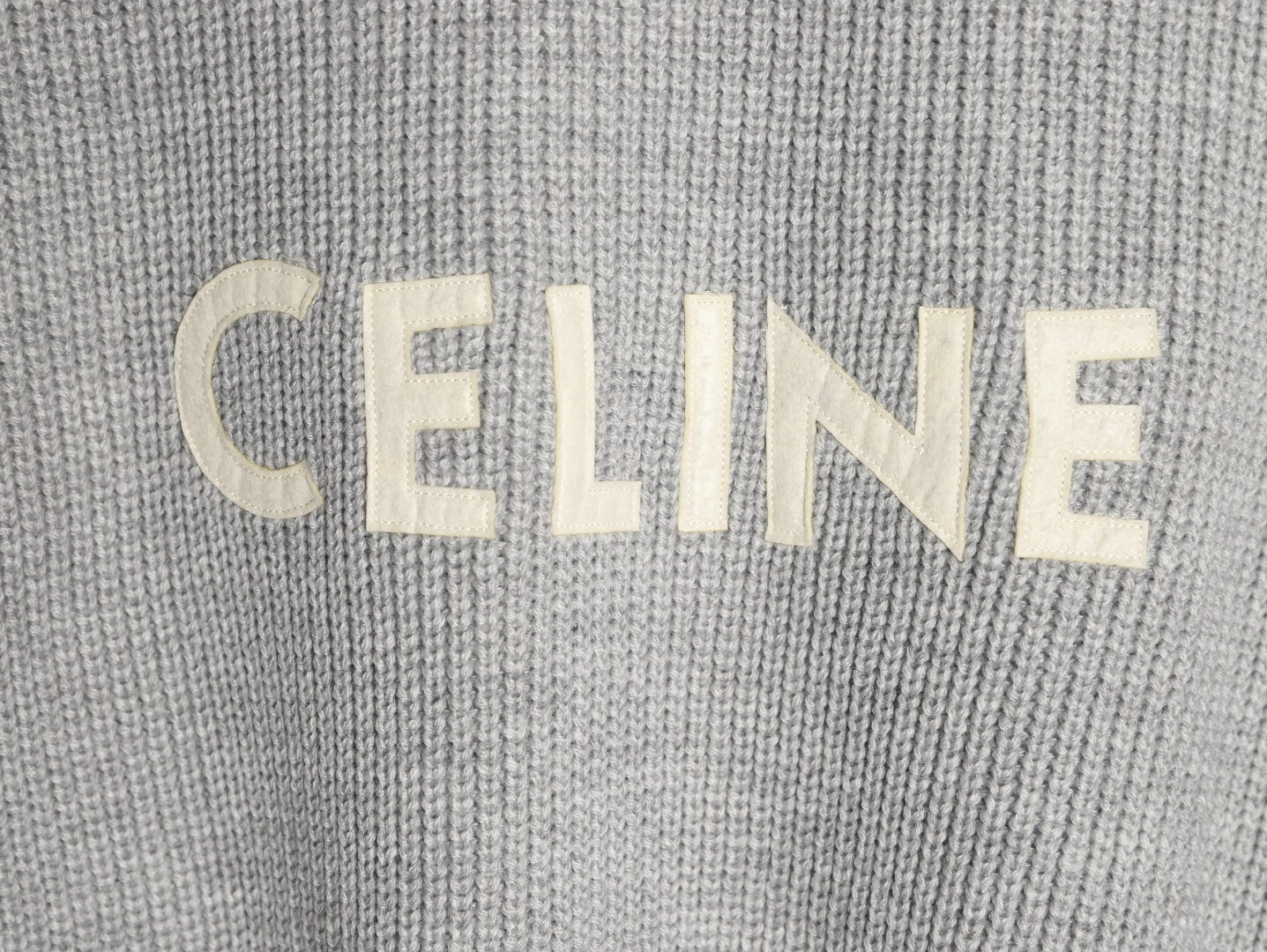 Ce1i*e 21Fw Sweaters