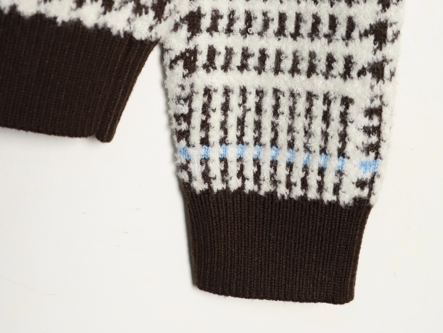 l0vis Vvtt0n knitting cardigan
