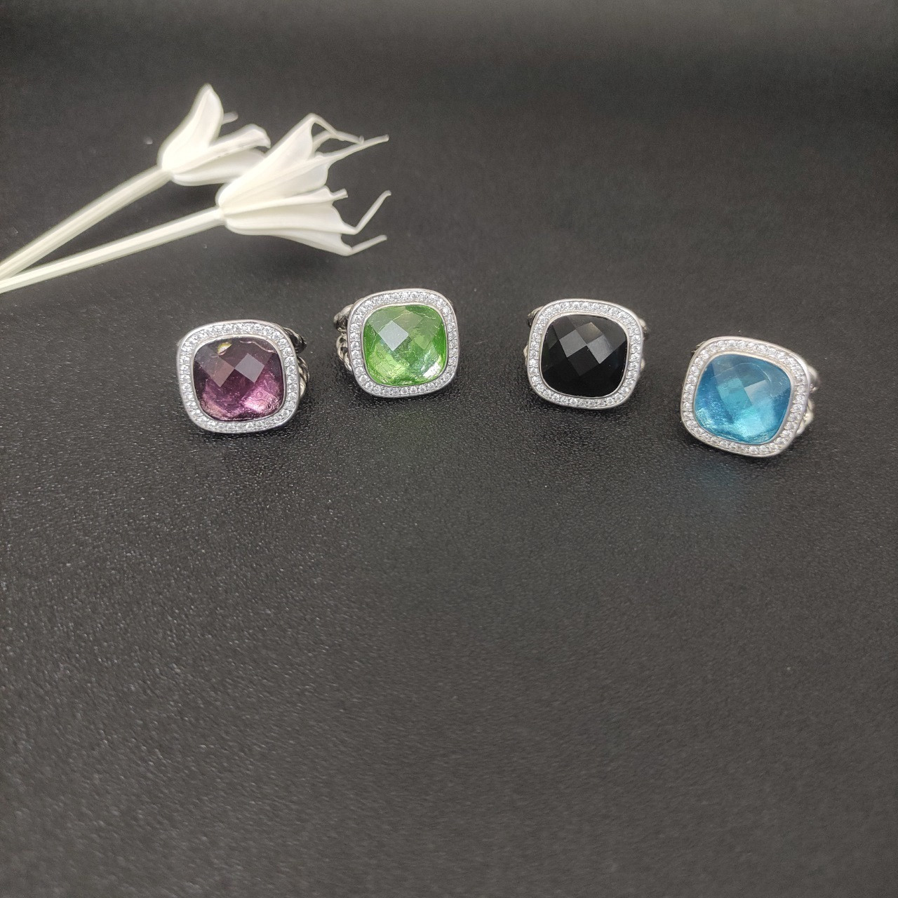 dau1d Yvrm*n 14mm square d1am0nd ring