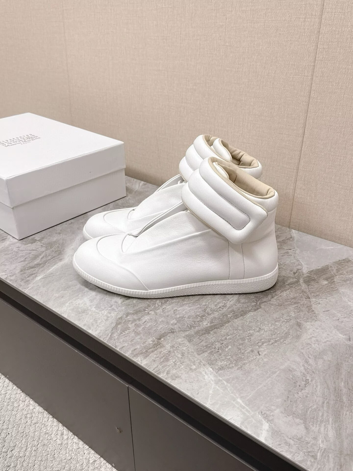 UA Ma1s0n Marg*e1a Future Sneaker