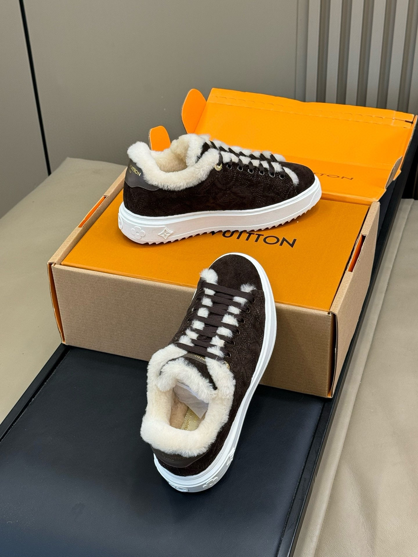 UA LV Time Out Sneaker