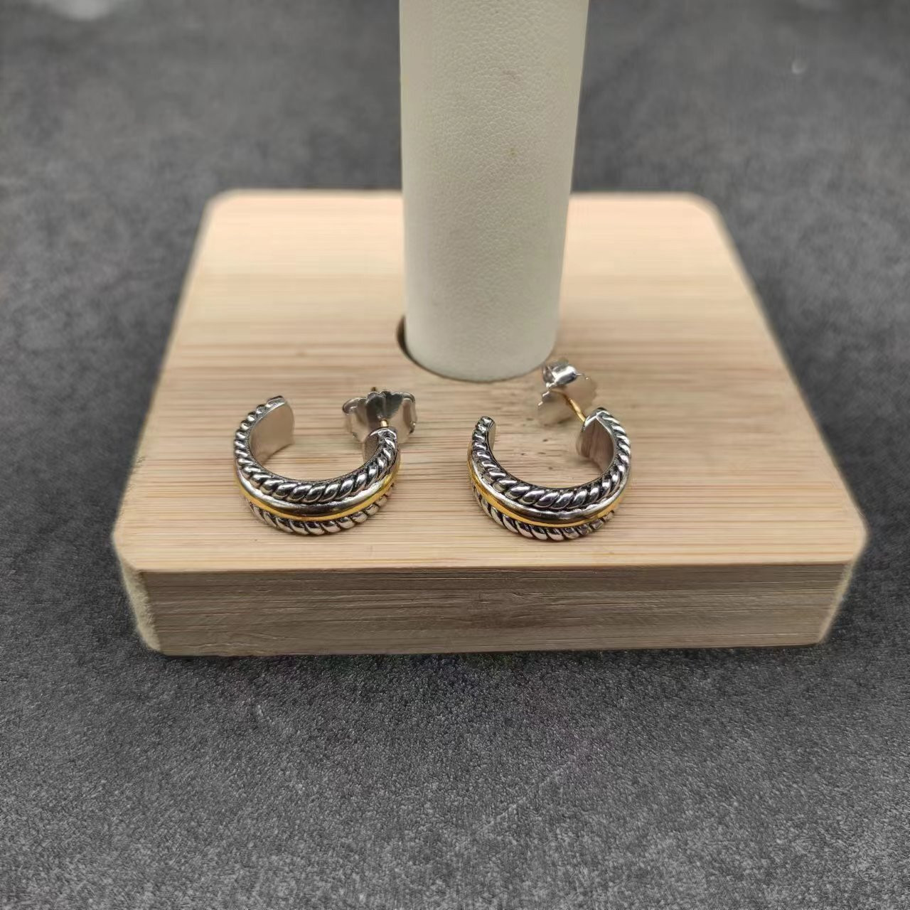 dau1d Yvrm*n earrings