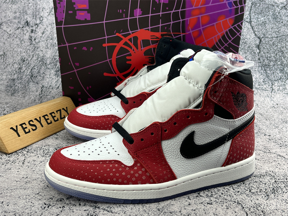 UA AIR JORDAN 1 RETRO HIGH OG 