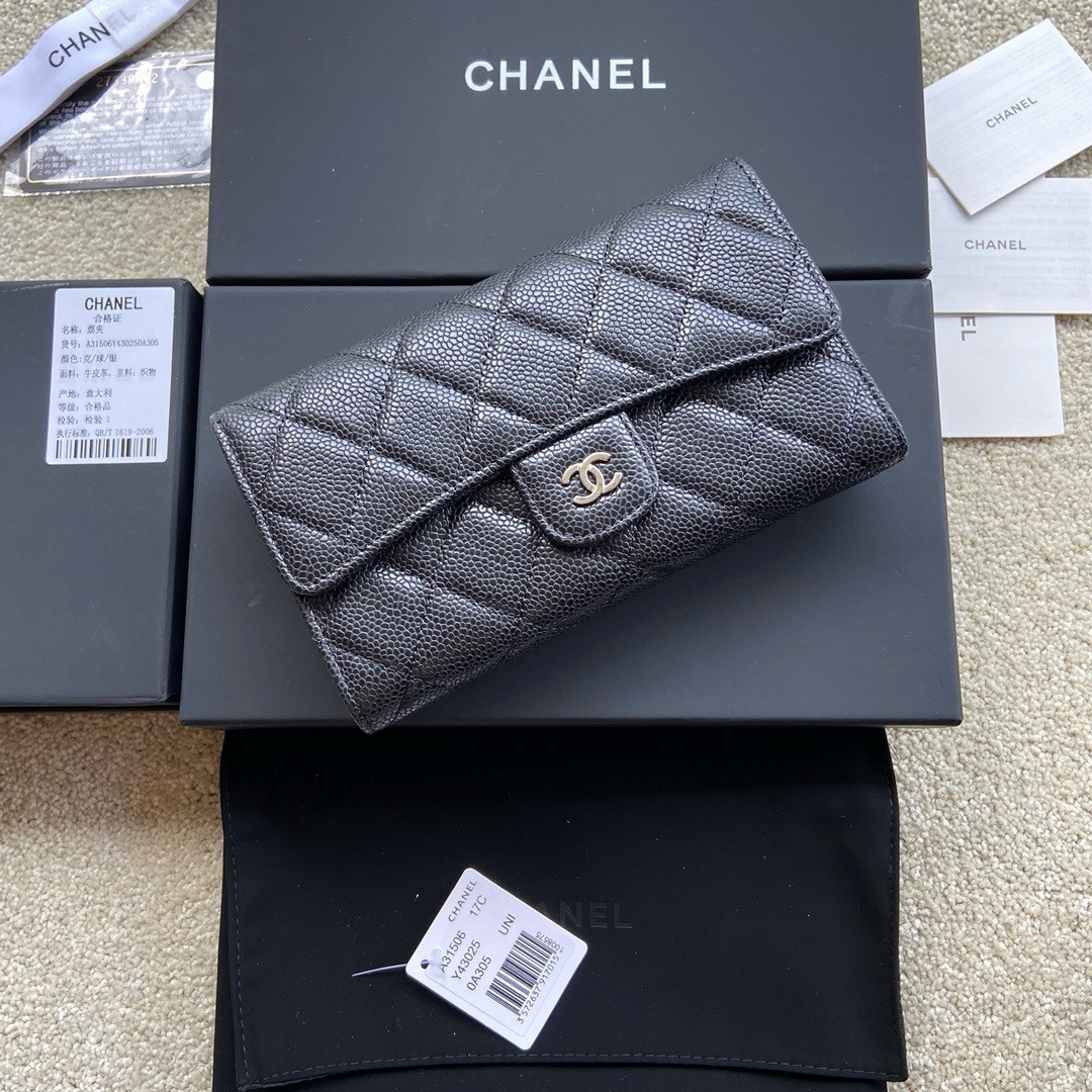 Ch**el FLAP WALLET GRAINED LEATHER BLACK 19.5 x10 cm