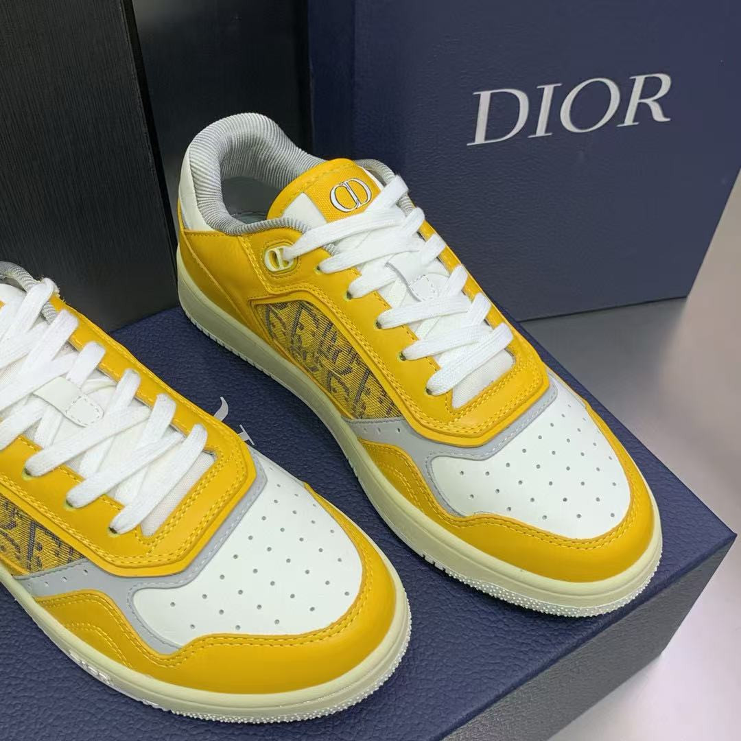 UA D10r B27 Sneaker