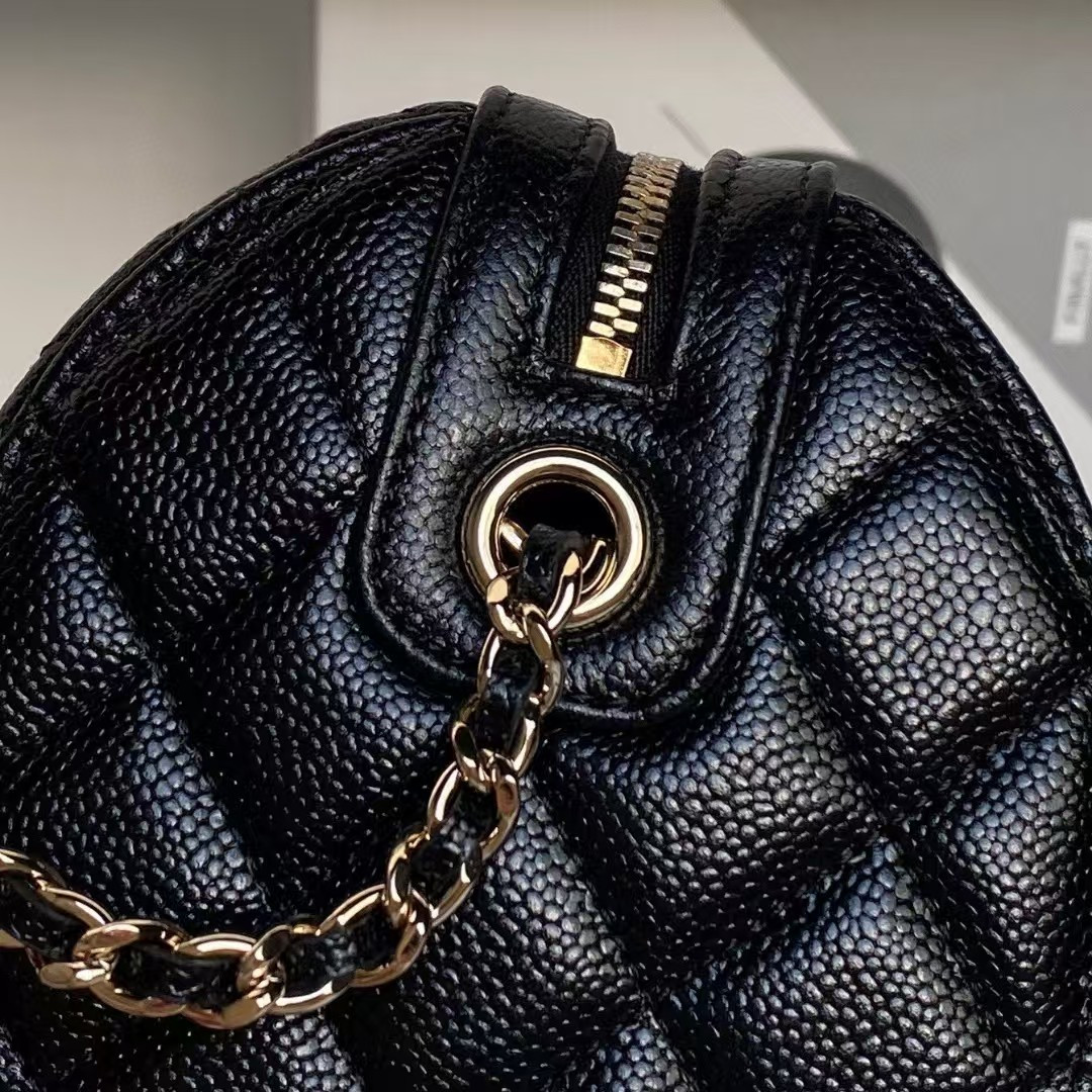 Ch**el 25P Caviar Microchip Ap4515 11.5×18.5×11cm