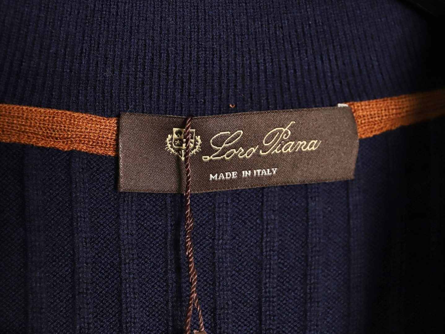 L0r0 P1ana LP knitting Sweaters
