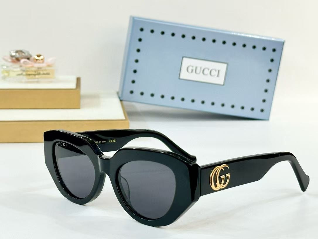 Gvc*1 Glasses GG1843S