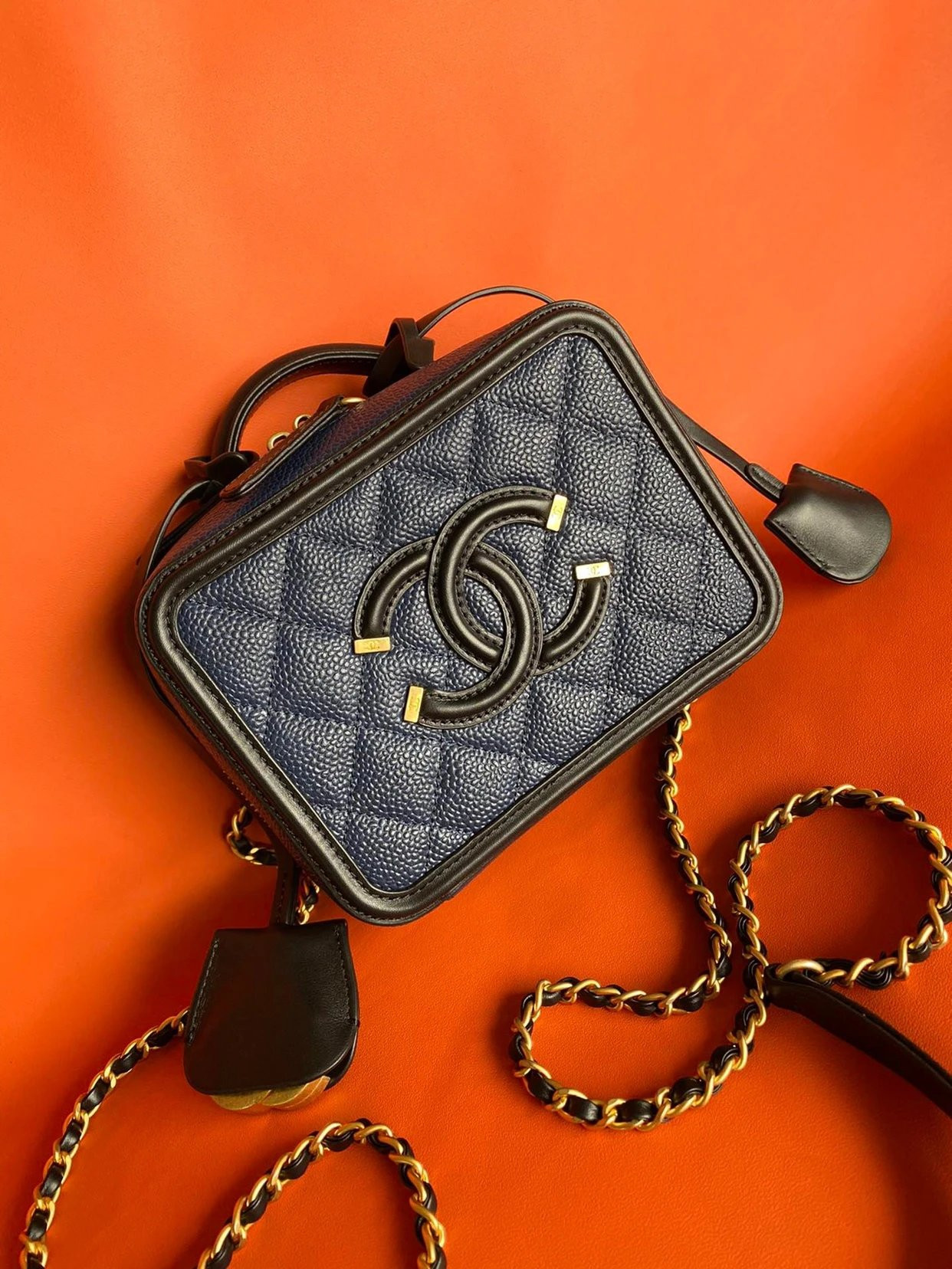 Ch**el VANITY CASE