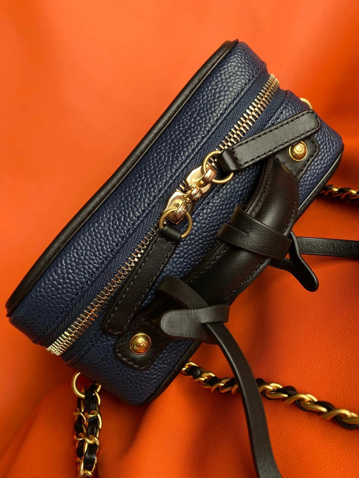 Ch**el VANITY CASE