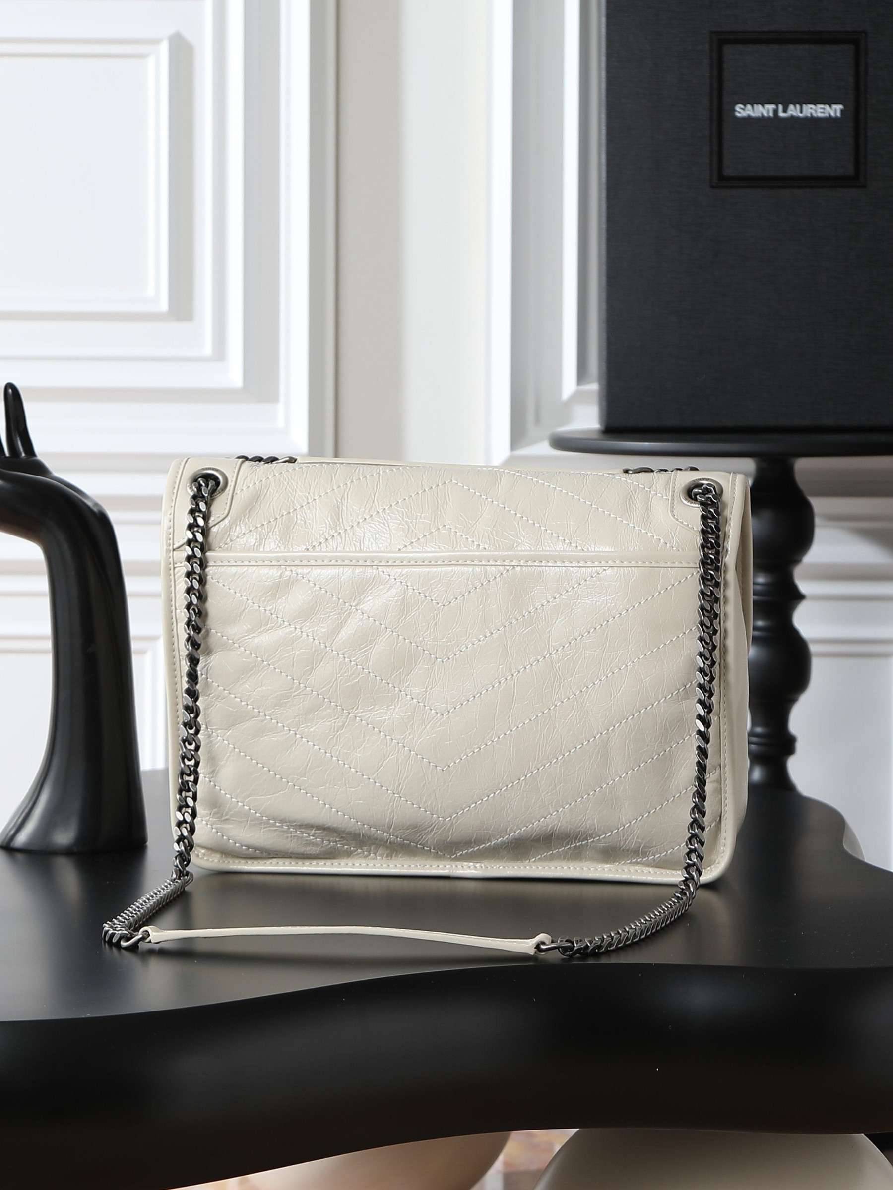 Y51 niki large 32x23x9cm