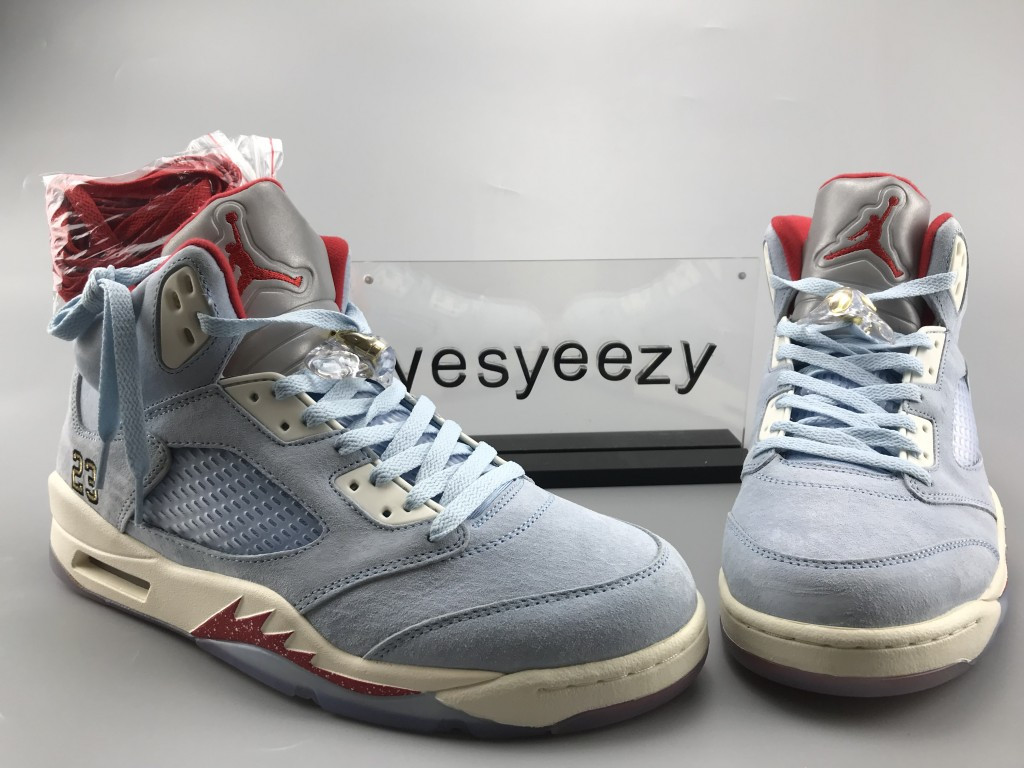 UA AIR JORDAN 5 RETRO "TROPHY ROOM"