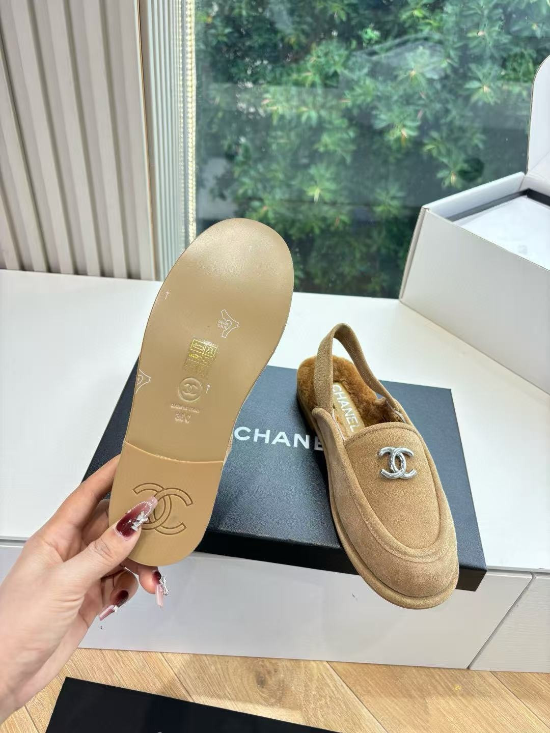 UA Ch**el Shoes