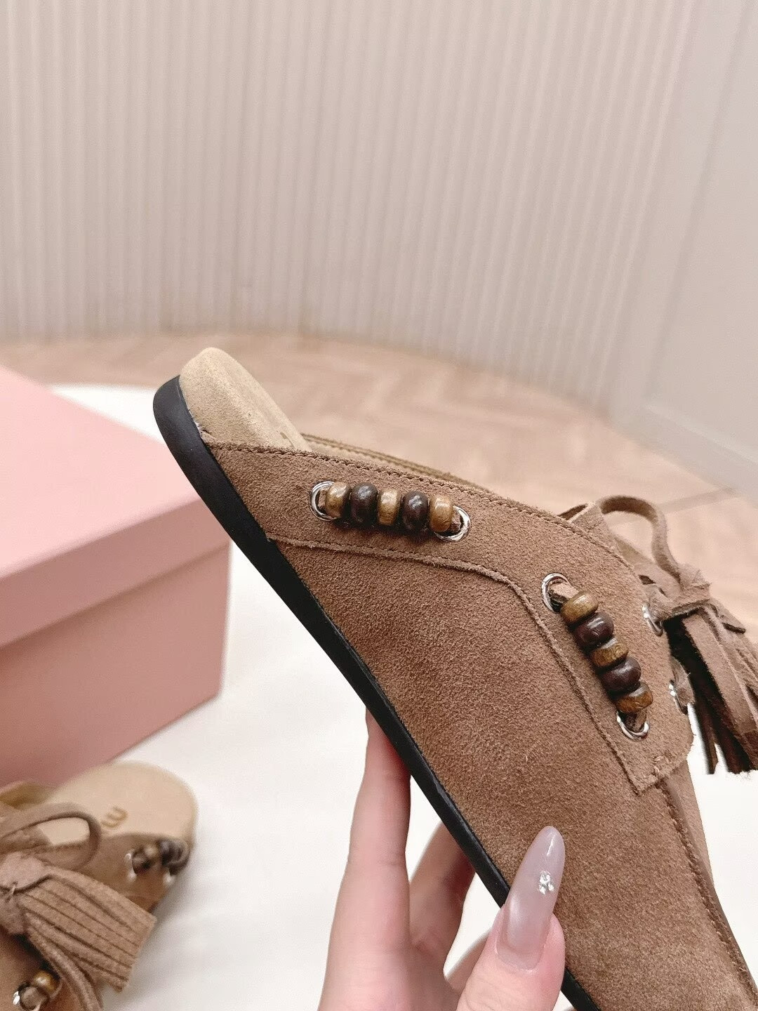 ua M1v M1v tassel mules