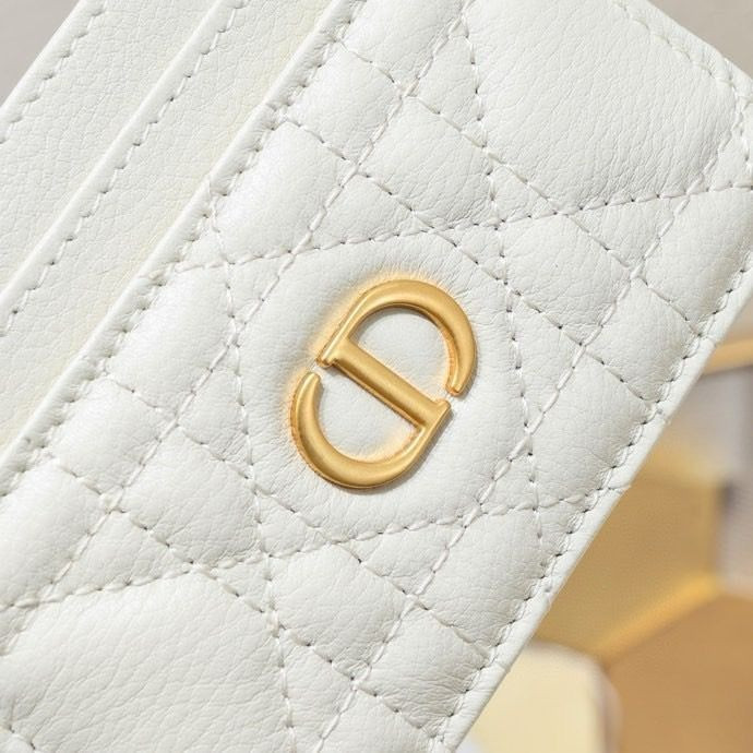 D10r Card Holder