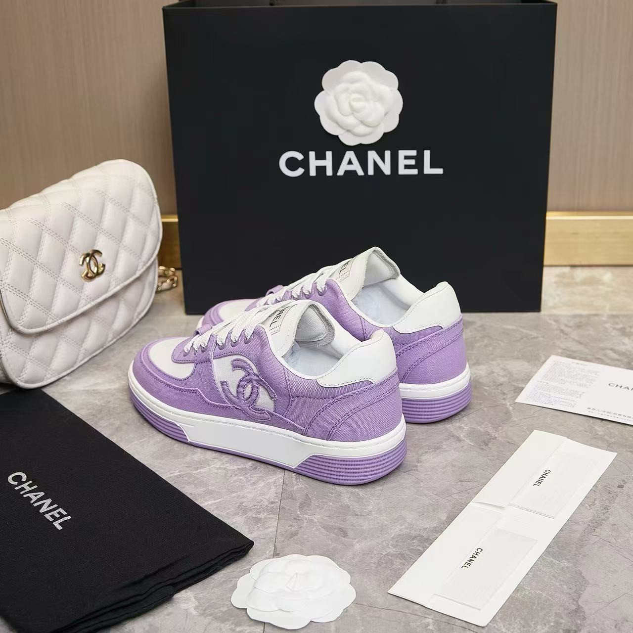 UA Ch**el COCO Sneaker Canvas