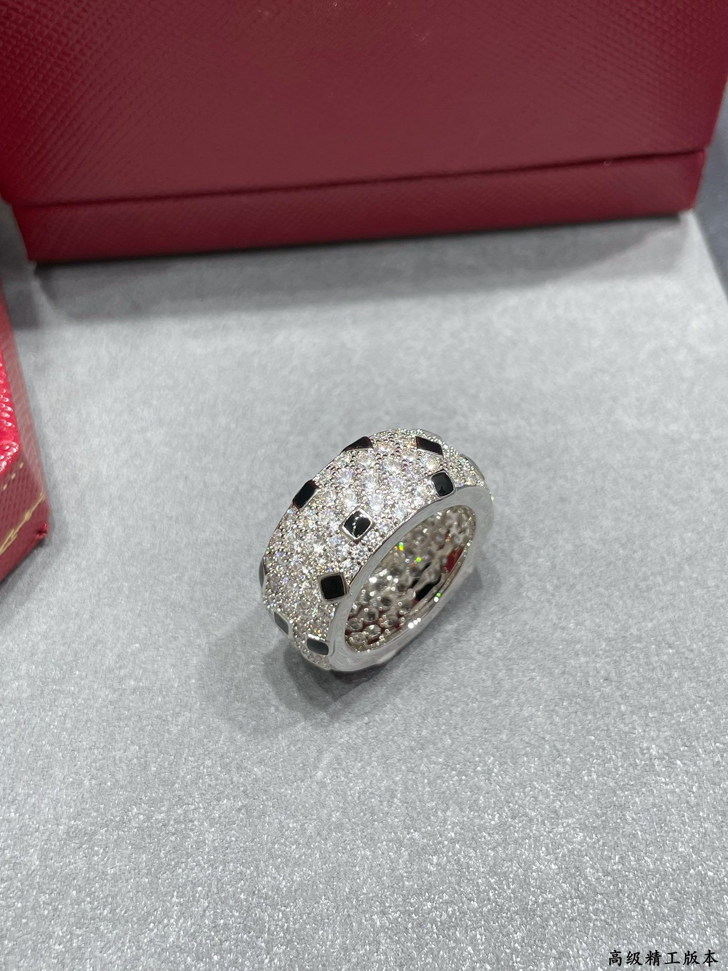 Ca*t1er spotted leopard ring