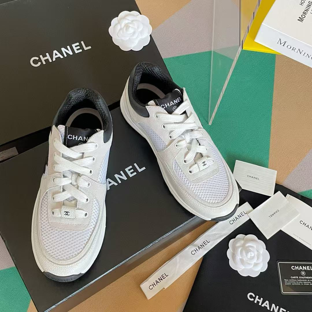 UA Ch**el SNEAKERS