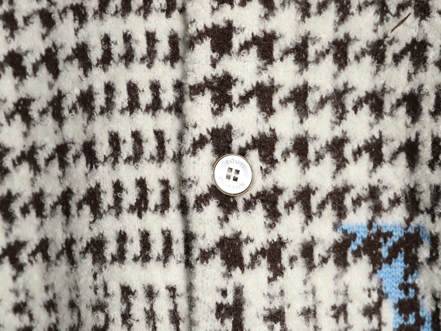 l0vis Vvtt0n knitting cardigan