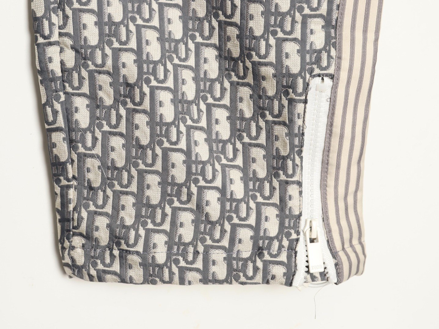 D10r Pants