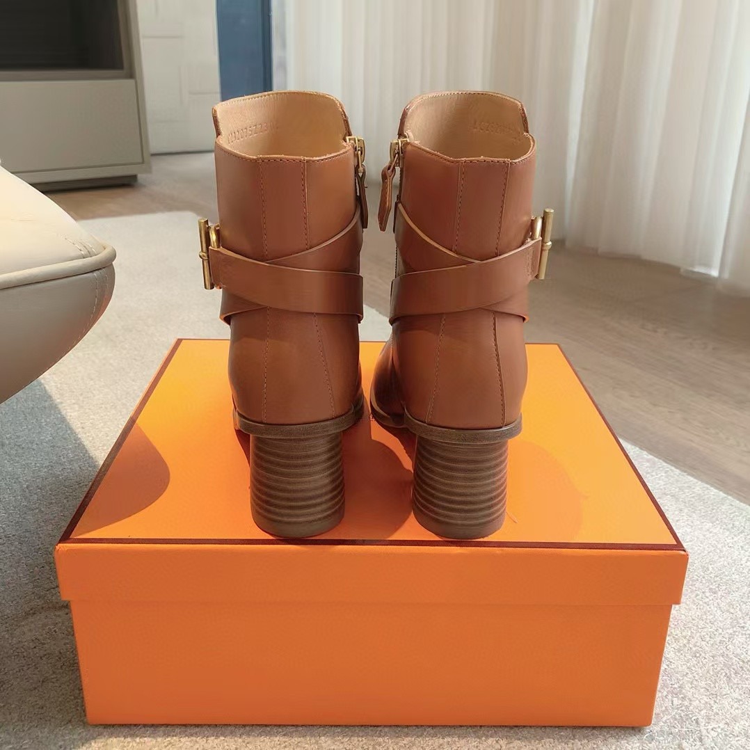 UA H**me5 Jill 60 ankle boots