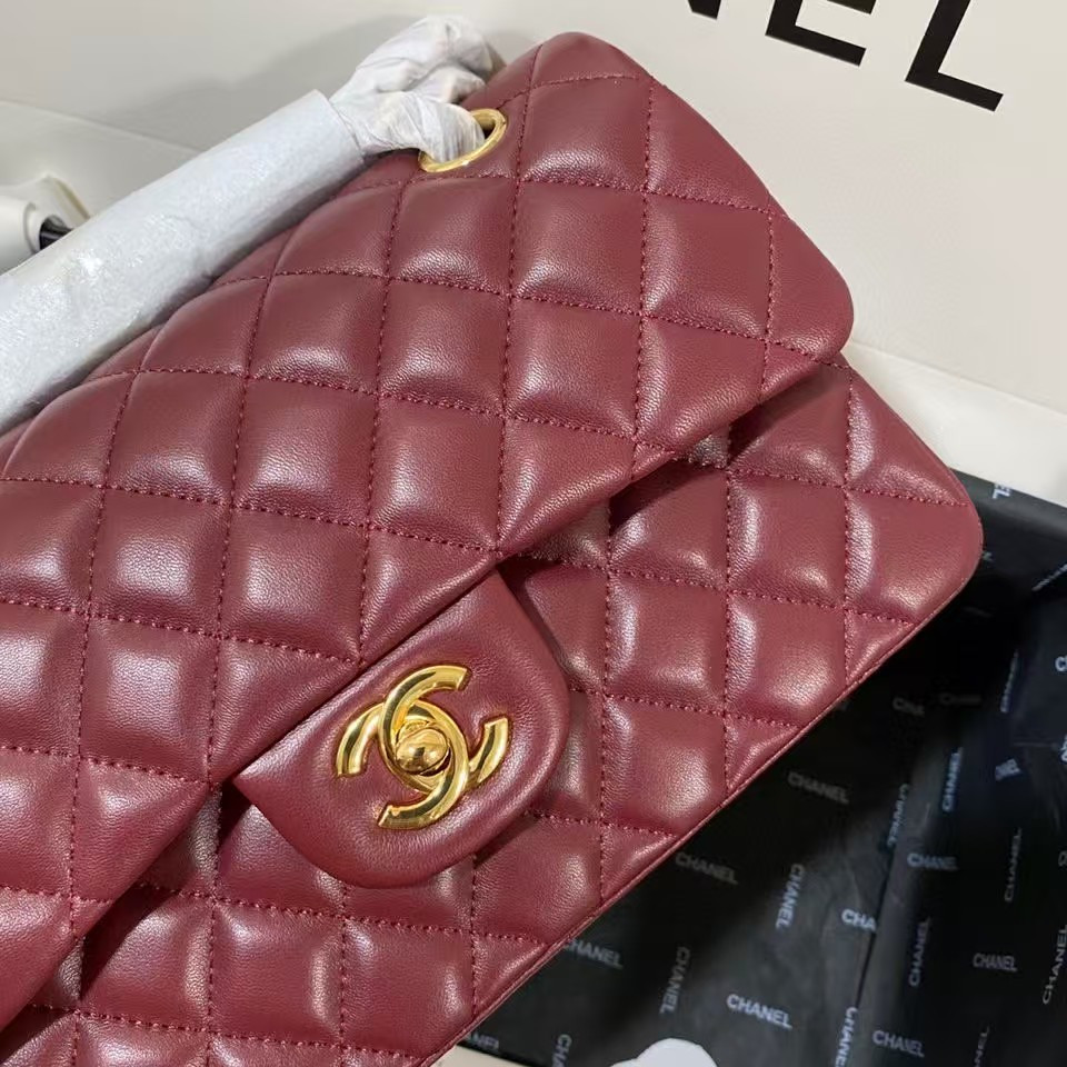 Ch**el SMALL CLASSIC HANDBAG Gold Metal 14.5×23×6cm