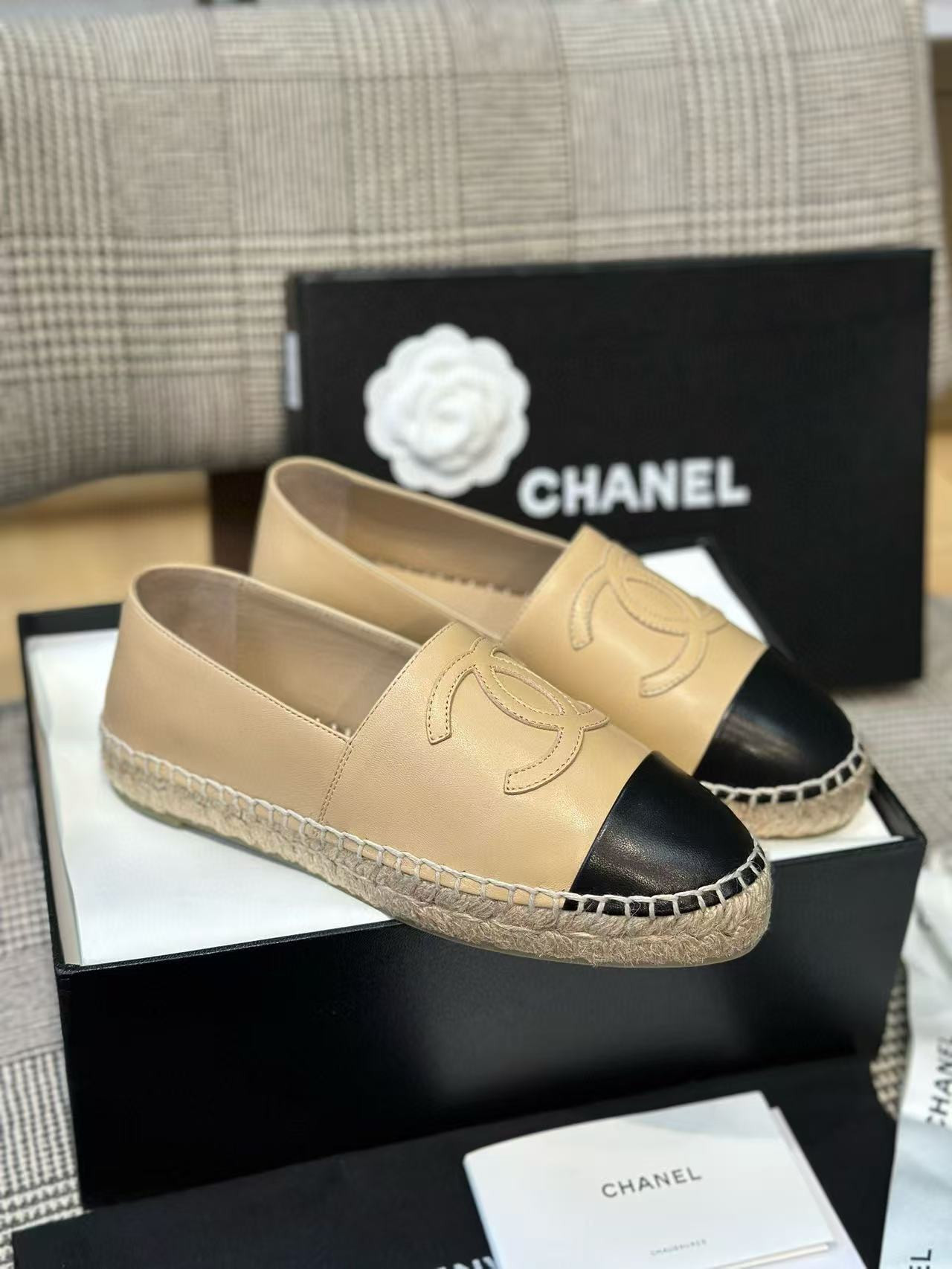 UA Ch**el ESPADRILLES